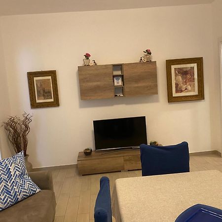 Bnb Milano Dipinta Di Blu Eksteriør billede