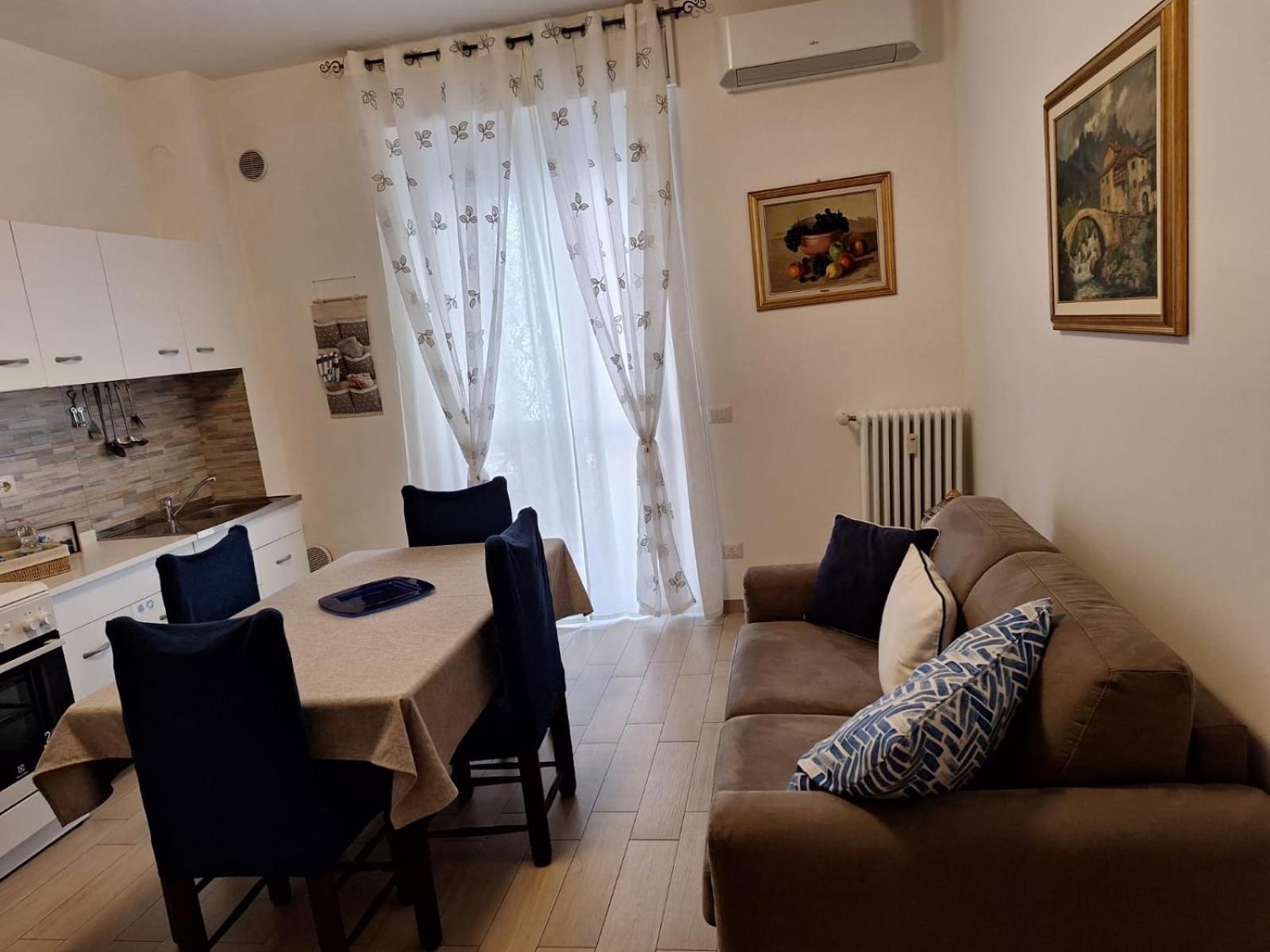 Bnb Milano Dipinta Di Blu Eksteriør billede