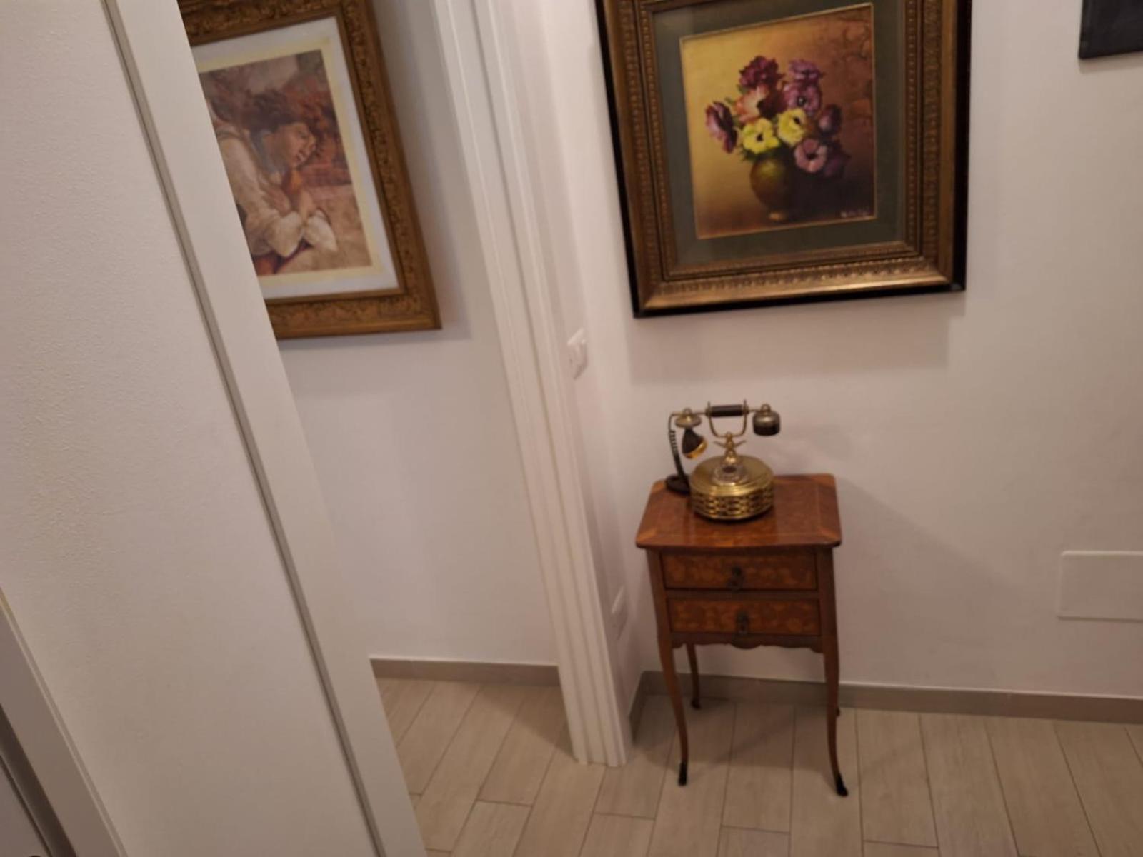 Bnb Milano Dipinta Di Blu Eksteriør billede