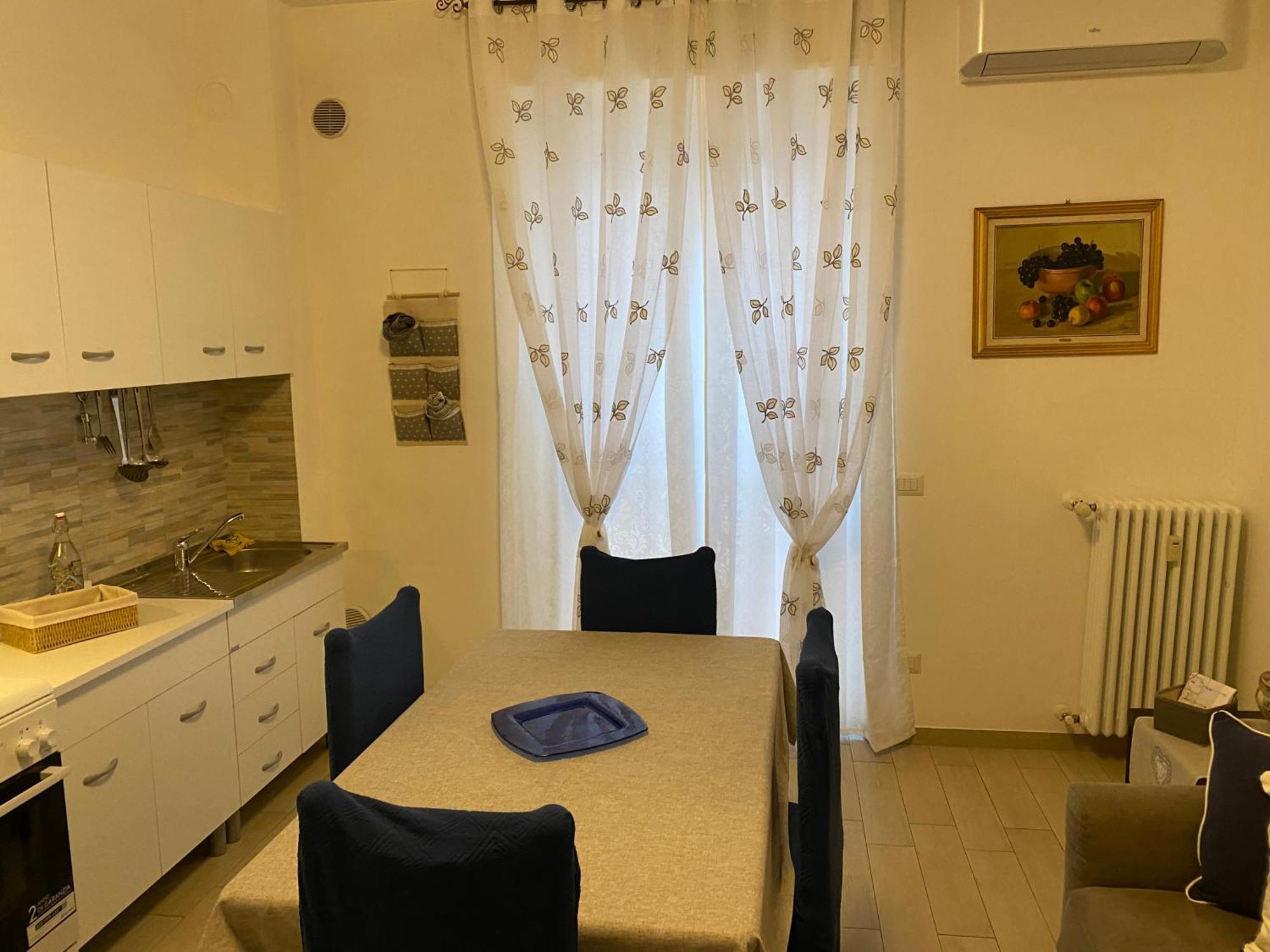 Bnb Milano Dipinta Di Blu Eksteriør billede